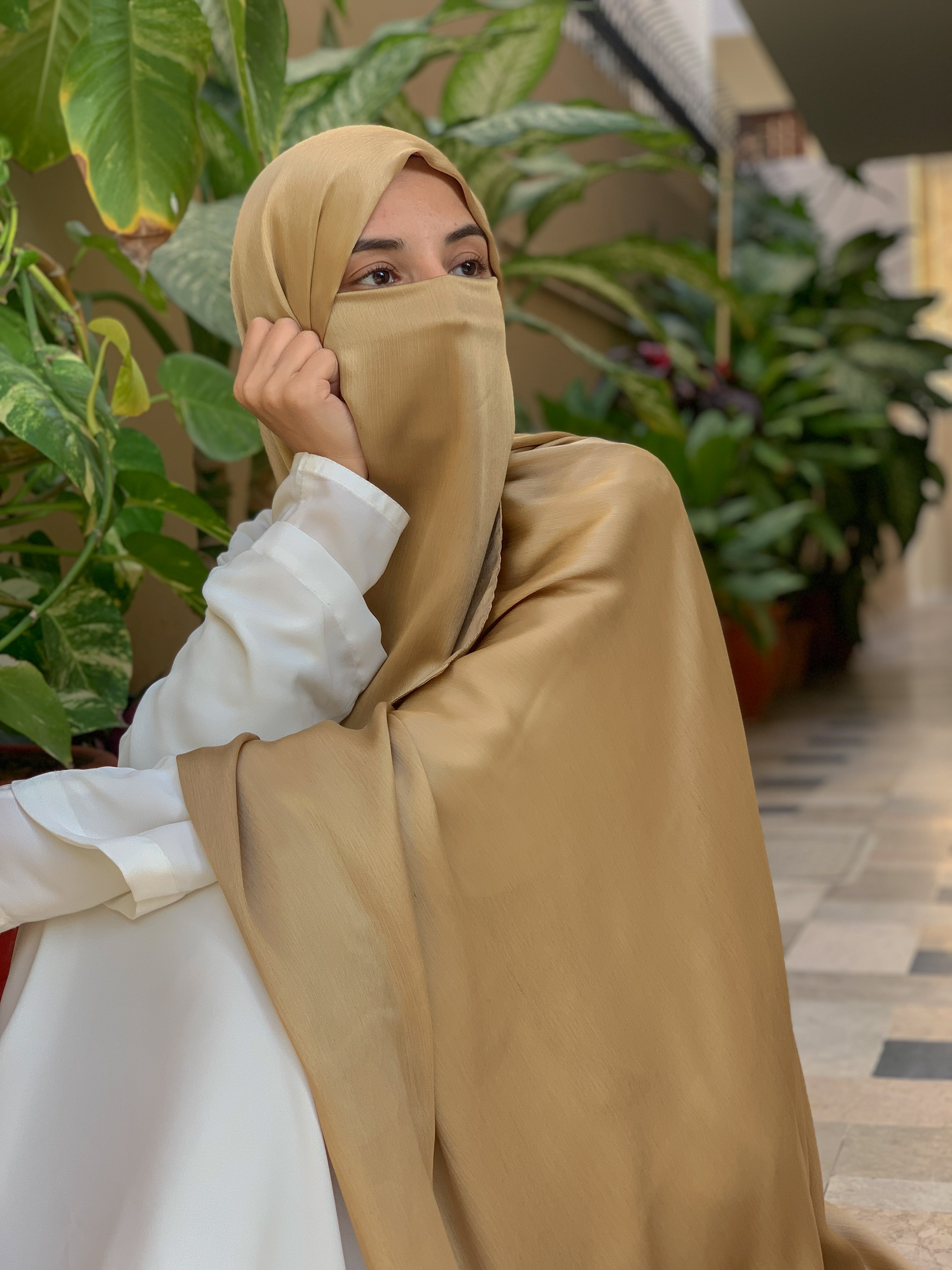 SHEER SILK HIJABS – Zurqa Hijab Store