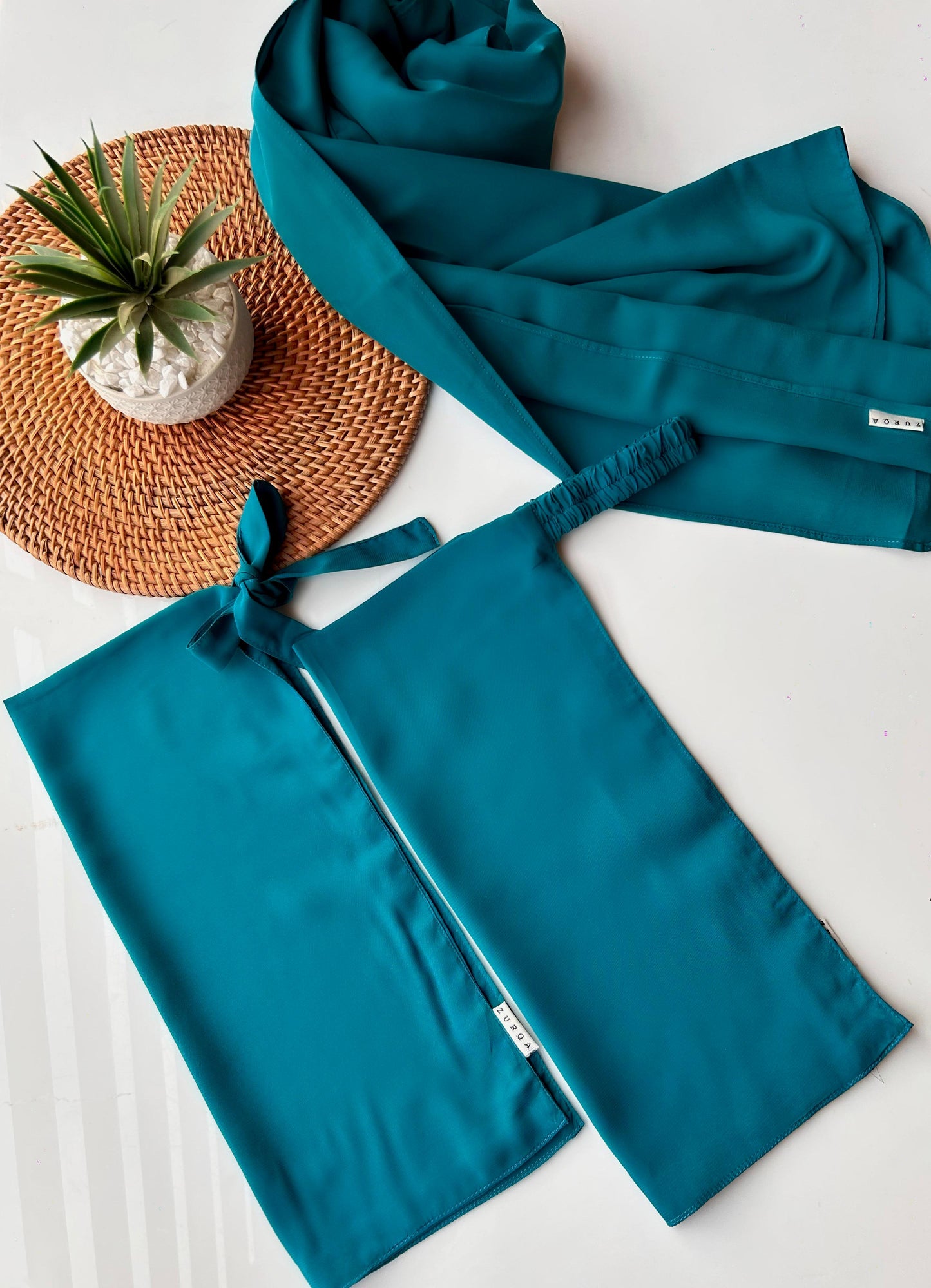 ARABIAN GREEN